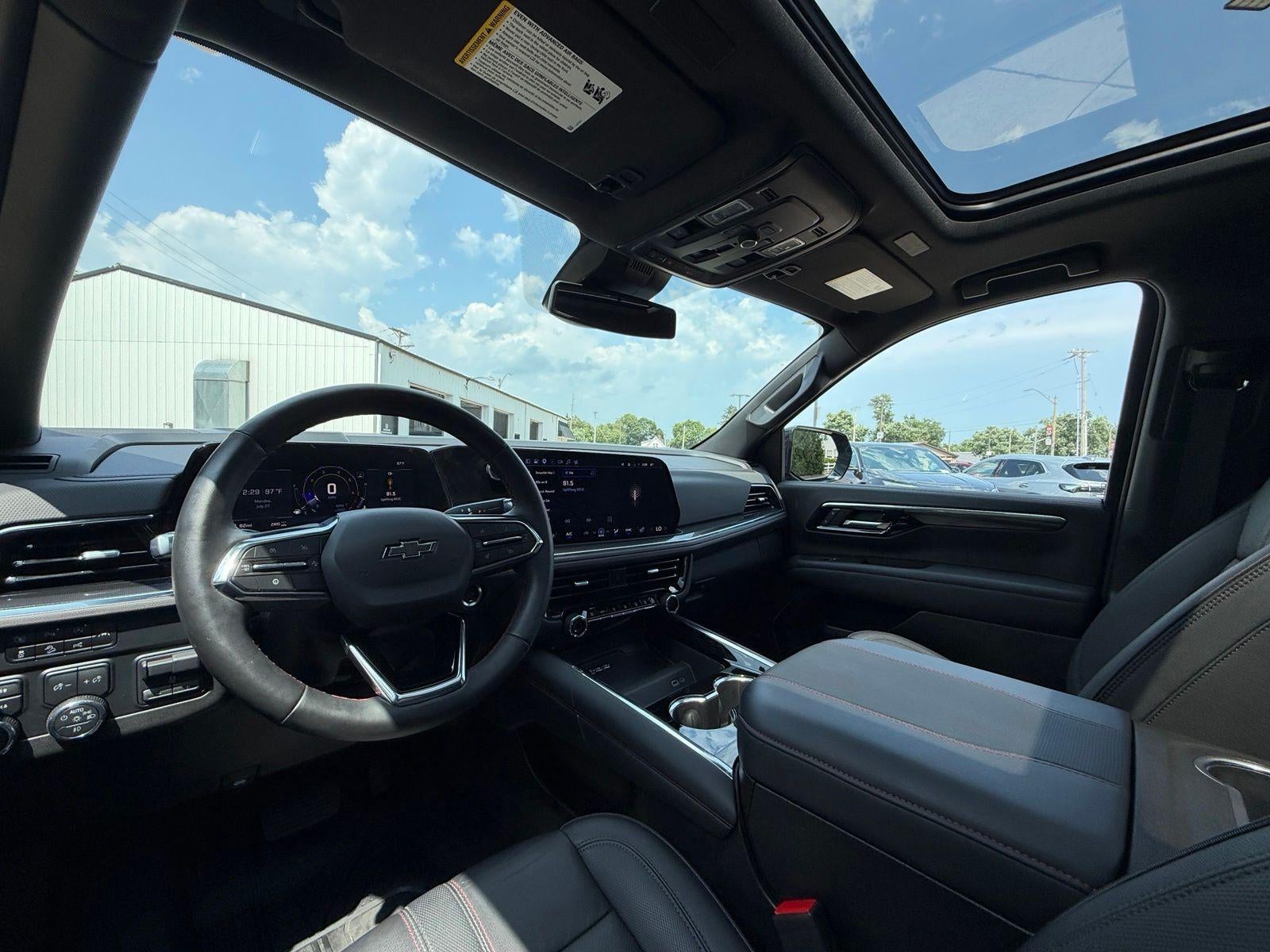 2025 Chevrolet Suburban RST