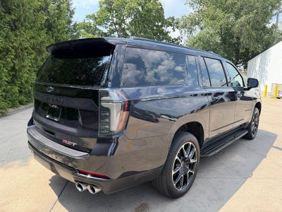 2025 Chevrolet Suburban RST