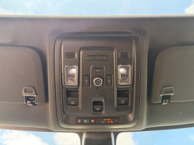 2021 Chevrolet Suburban RST