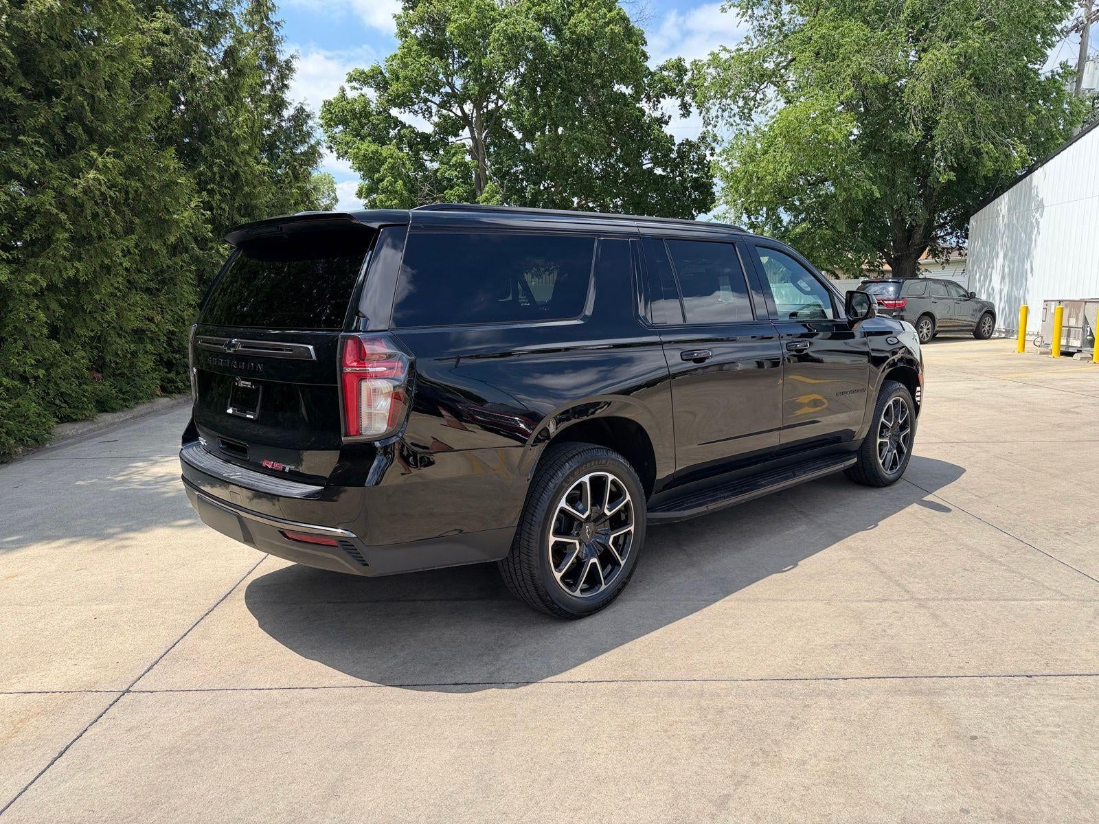 2021 Chevrolet Suburban RST