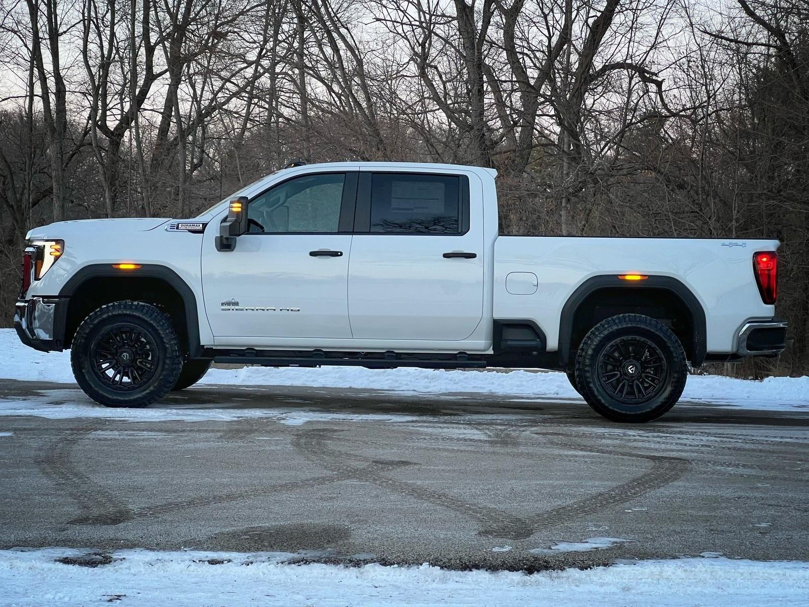 2025 GMC Sierra 2500 HD Pro