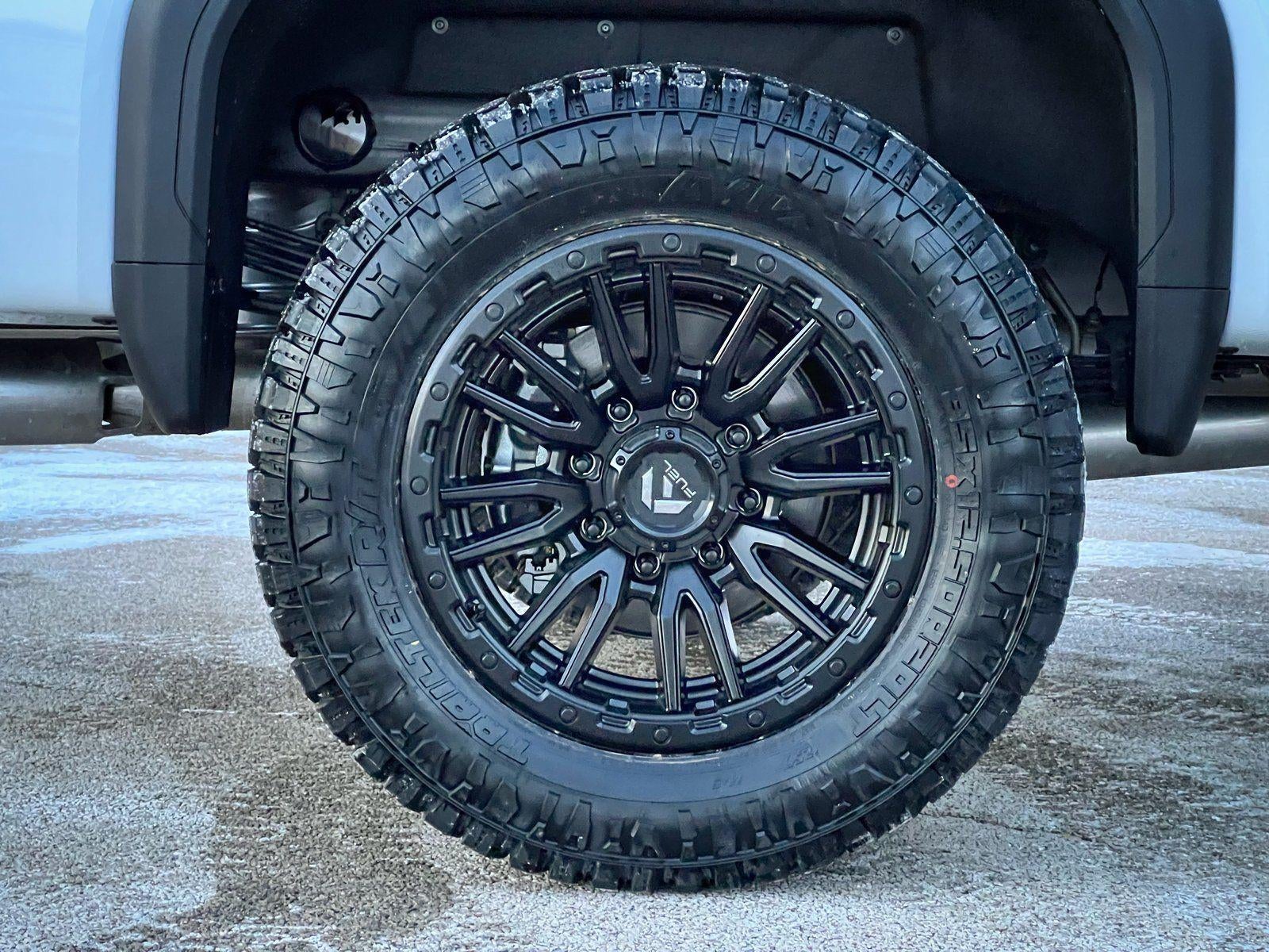 2025 GMC Sierra 2500 HD Pro