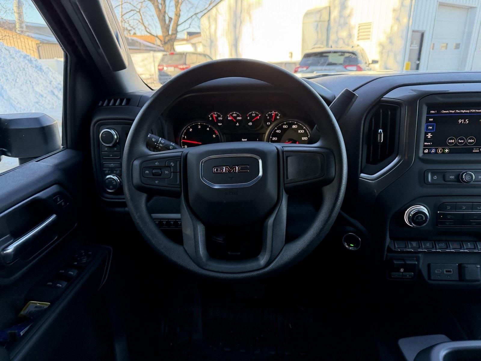 2025 GMC Sierra 2500 HD Pro