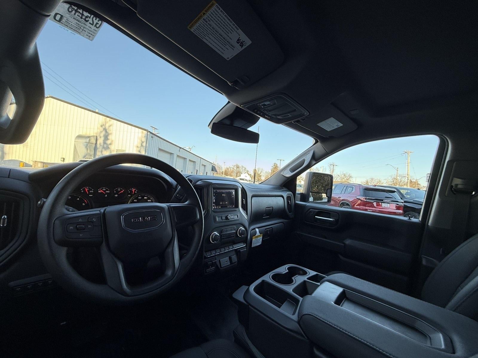 2025 GMC Sierra 2500 HD Pro