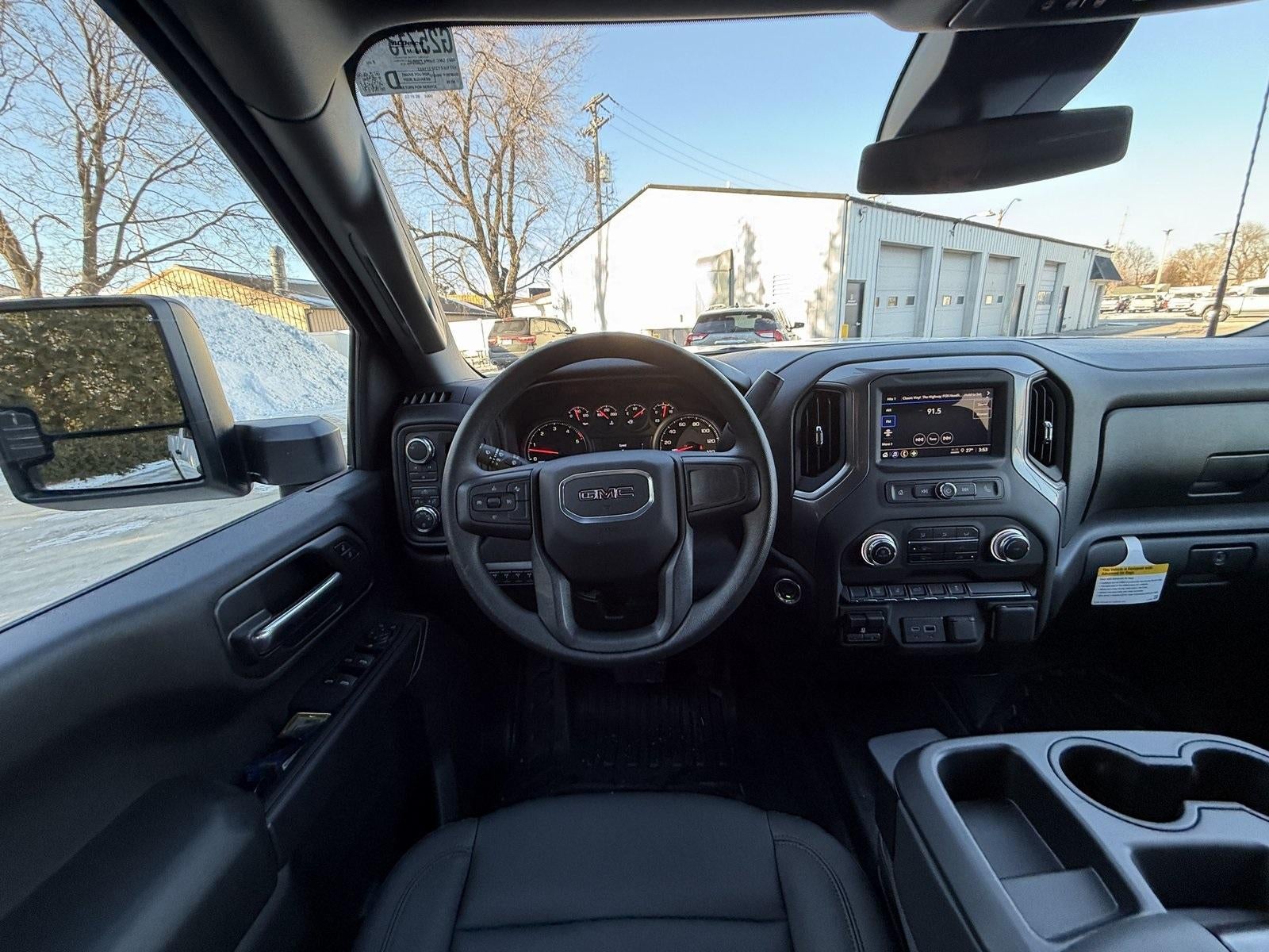 2025 GMC Sierra 2500 HD Pro