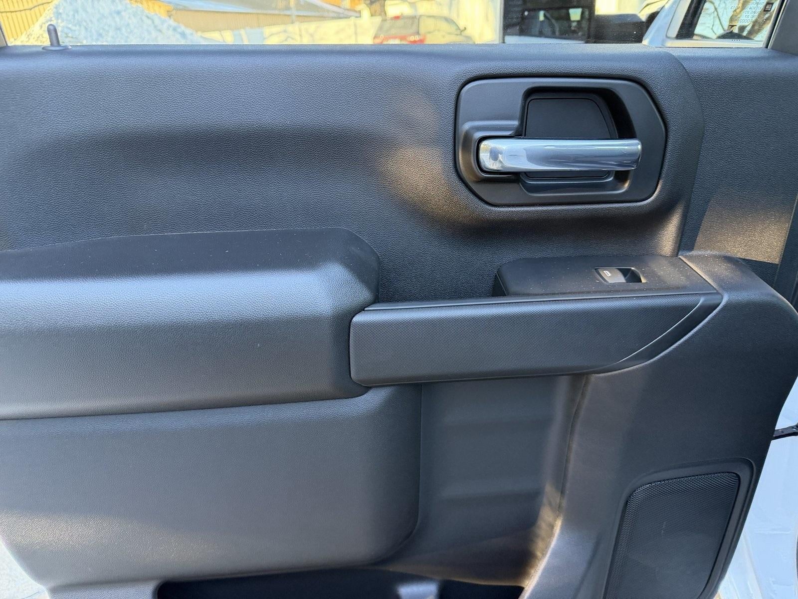 2025 GMC Sierra 2500 HD Pro