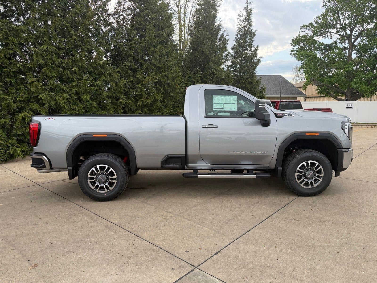 2026 GMC Sierra 2500 HD SLE