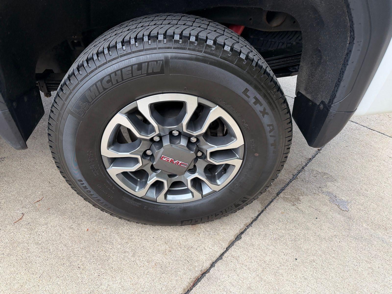 2024 GMC Sierra 2500 HD AT4