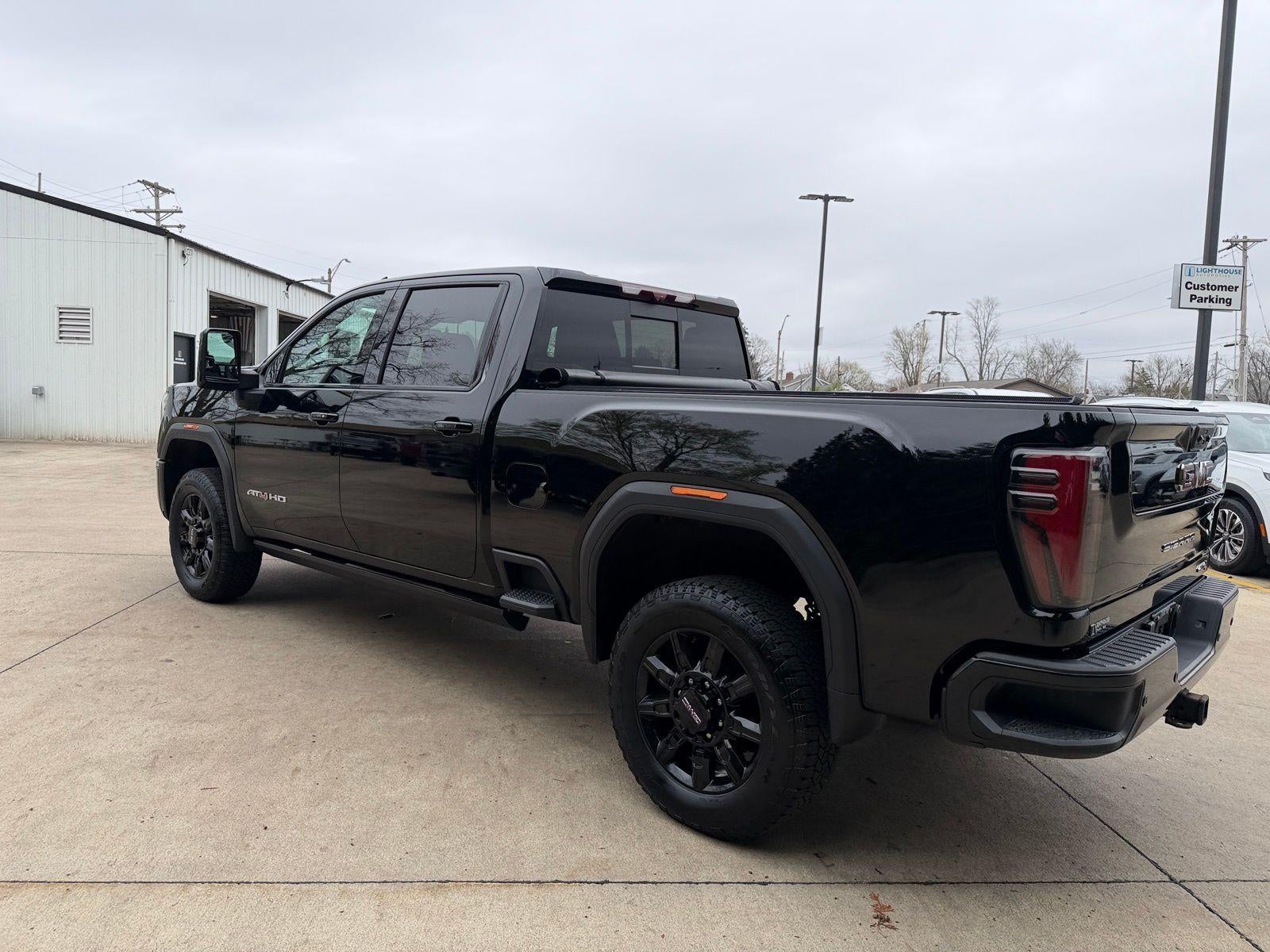 2024 GMC Sierra 2500 HD AT4