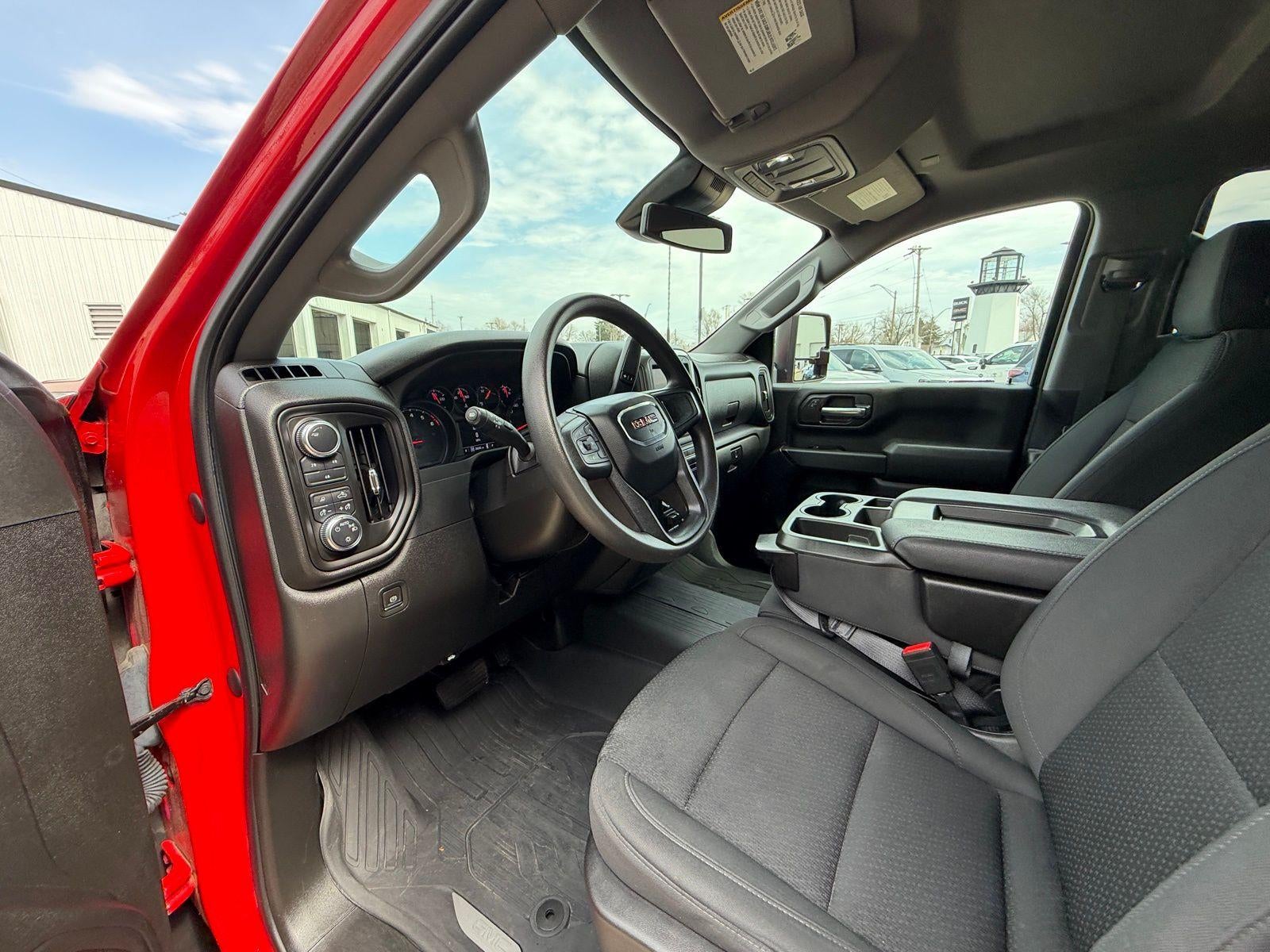 2024 GMC Sierra 3500 HD Pro