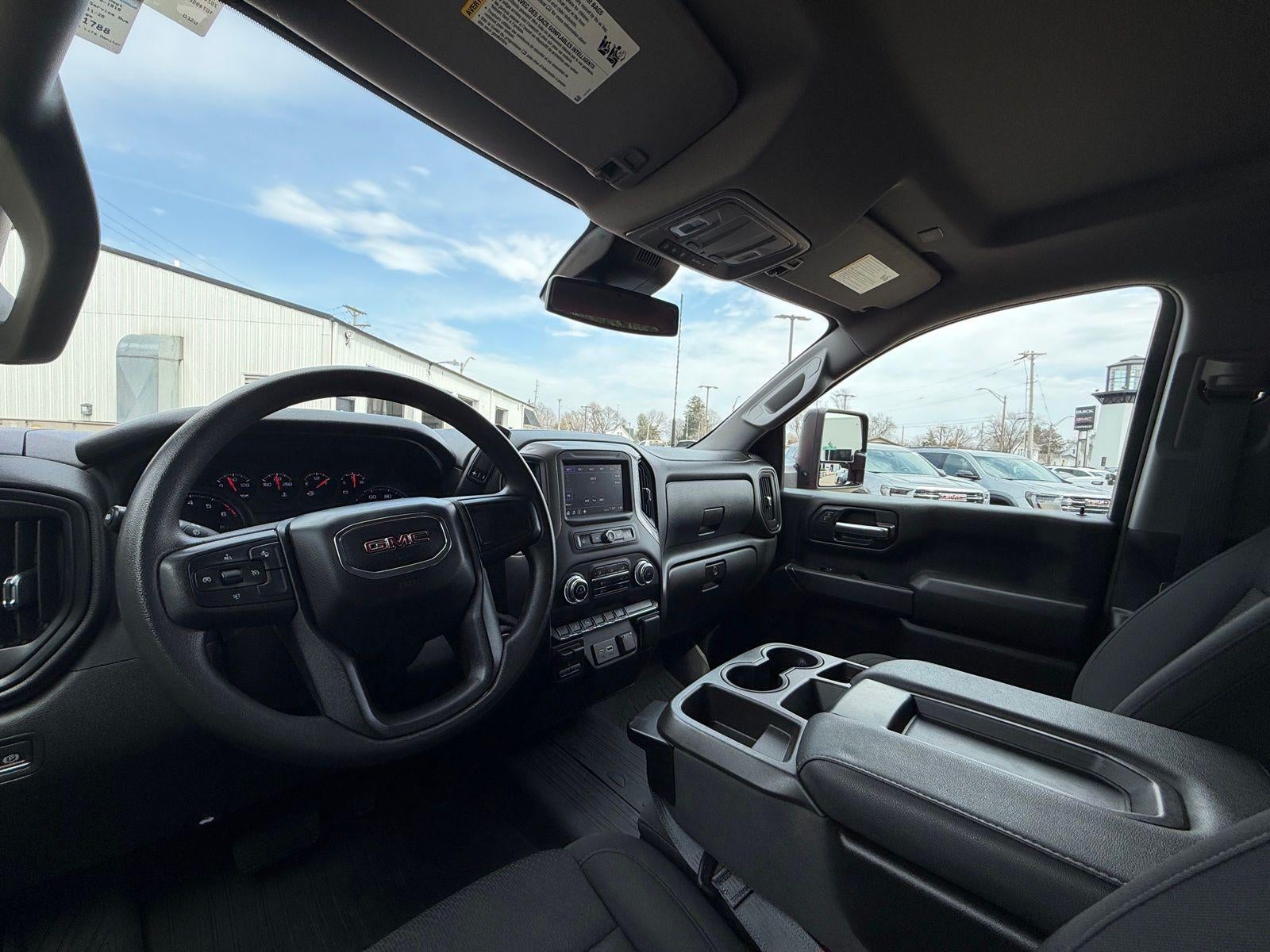 2024 GMC Sierra 3500 HD Pro