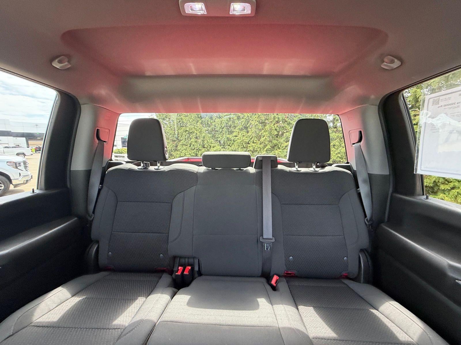 2024 GMC Sierra 3500 HD Pro