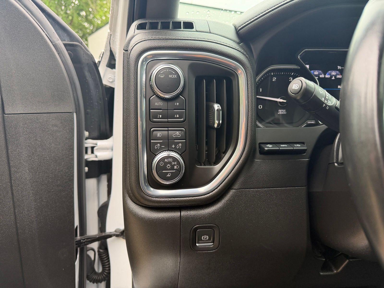 2023 GMC Sierra 3500 HD Denali