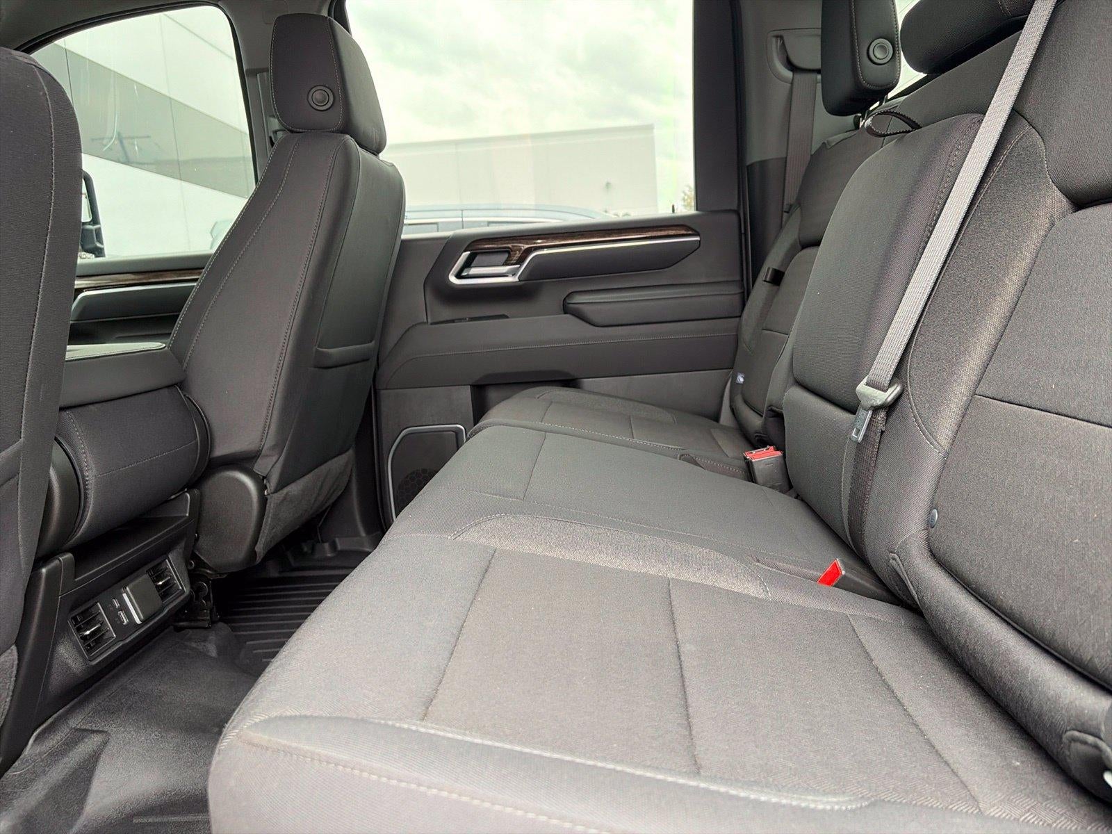 2025 GMC Sierra 2500 HD SLE