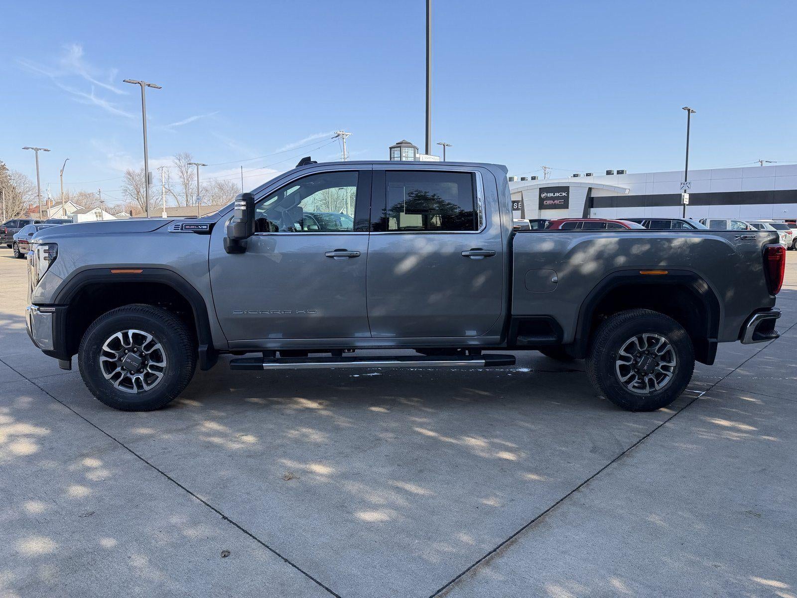 2026 GMC Sierra 2500 HD SLE