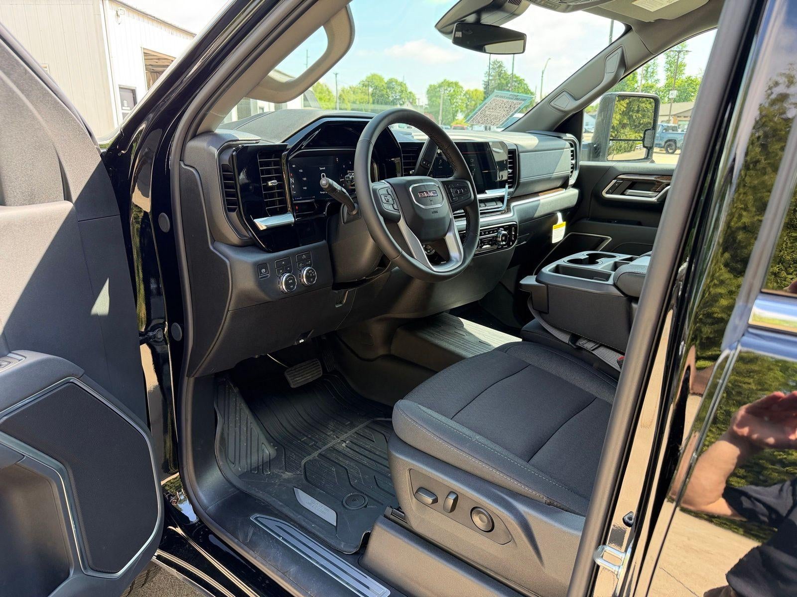 2026 GMC Sierra 2500 HD SLE