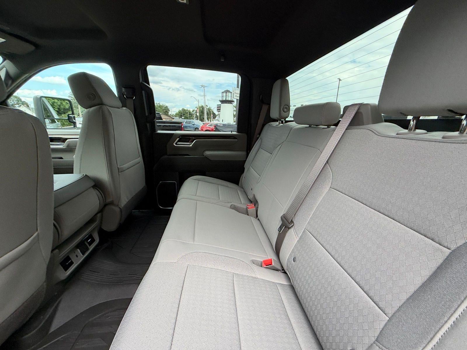 2026 GMC Sierra 2500 HD SLE
