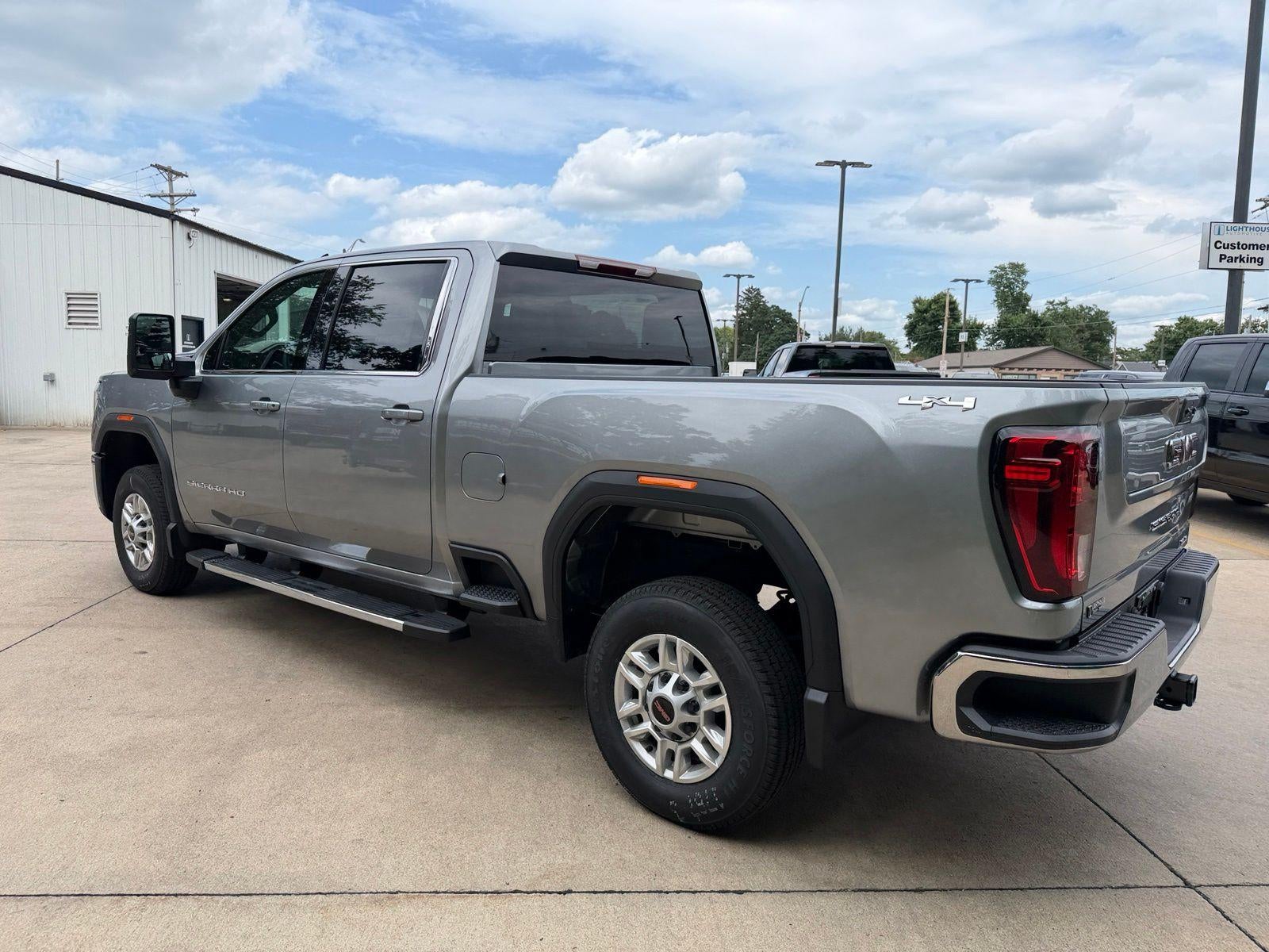 2026 GMC Sierra 2500 HD SLE