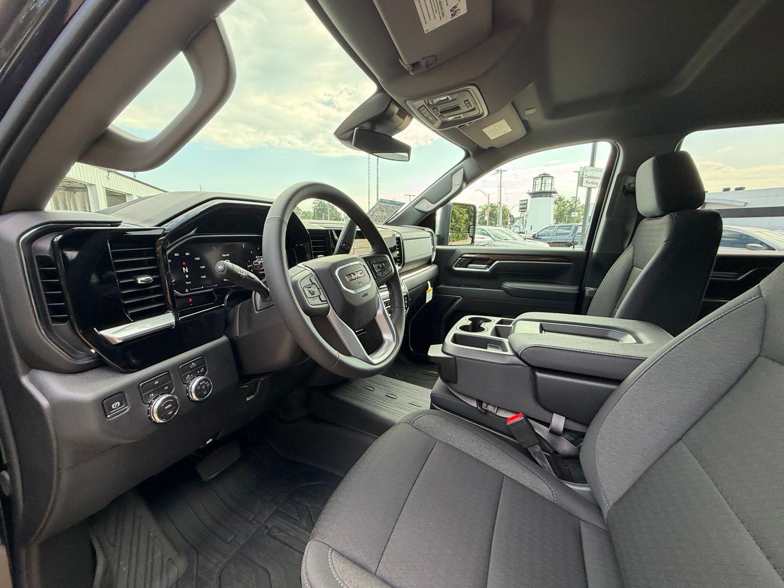 2026 GMC Sierra 2500 HD SLE