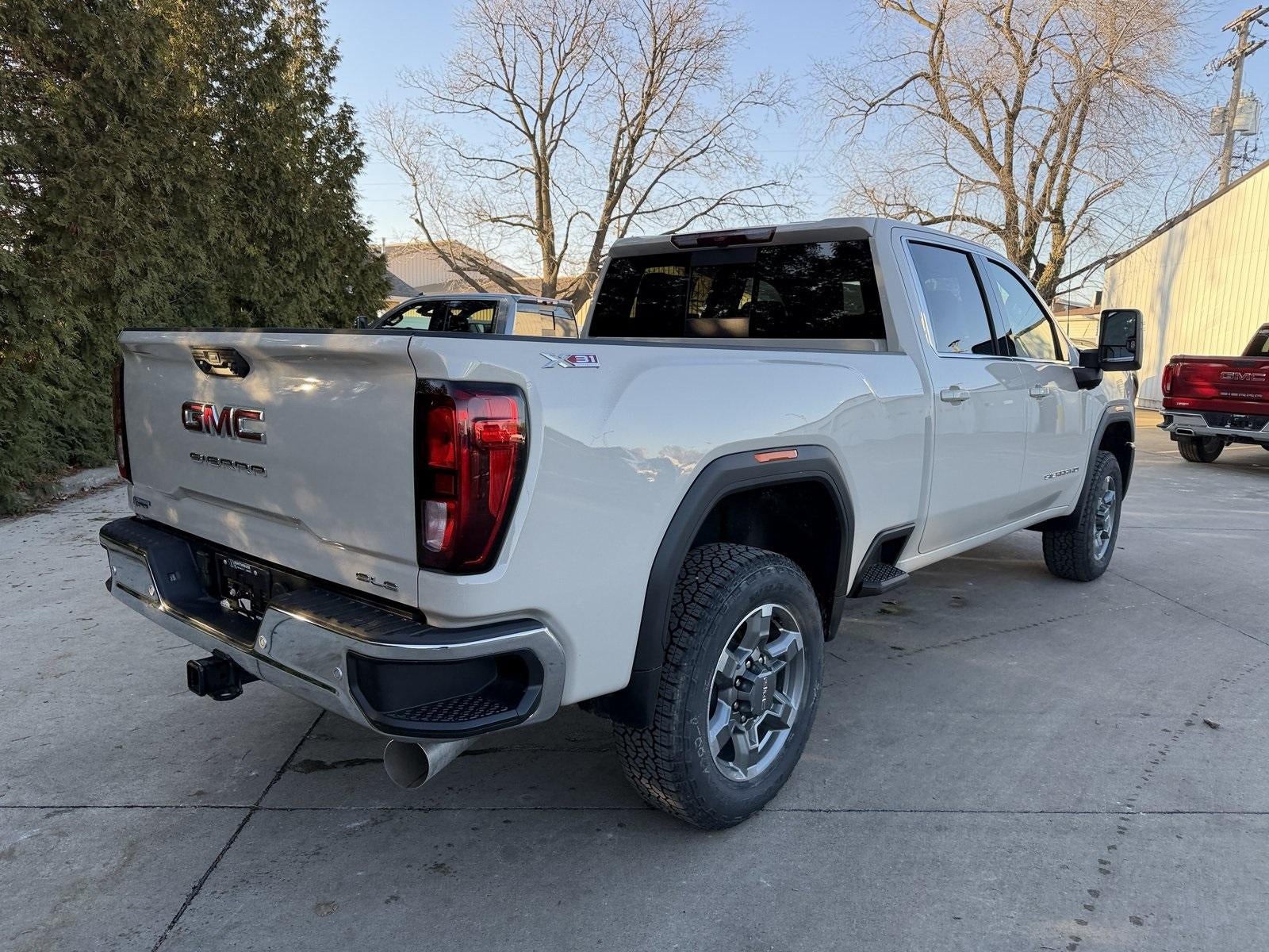 2026 GMC Sierra 2500 HD SLE