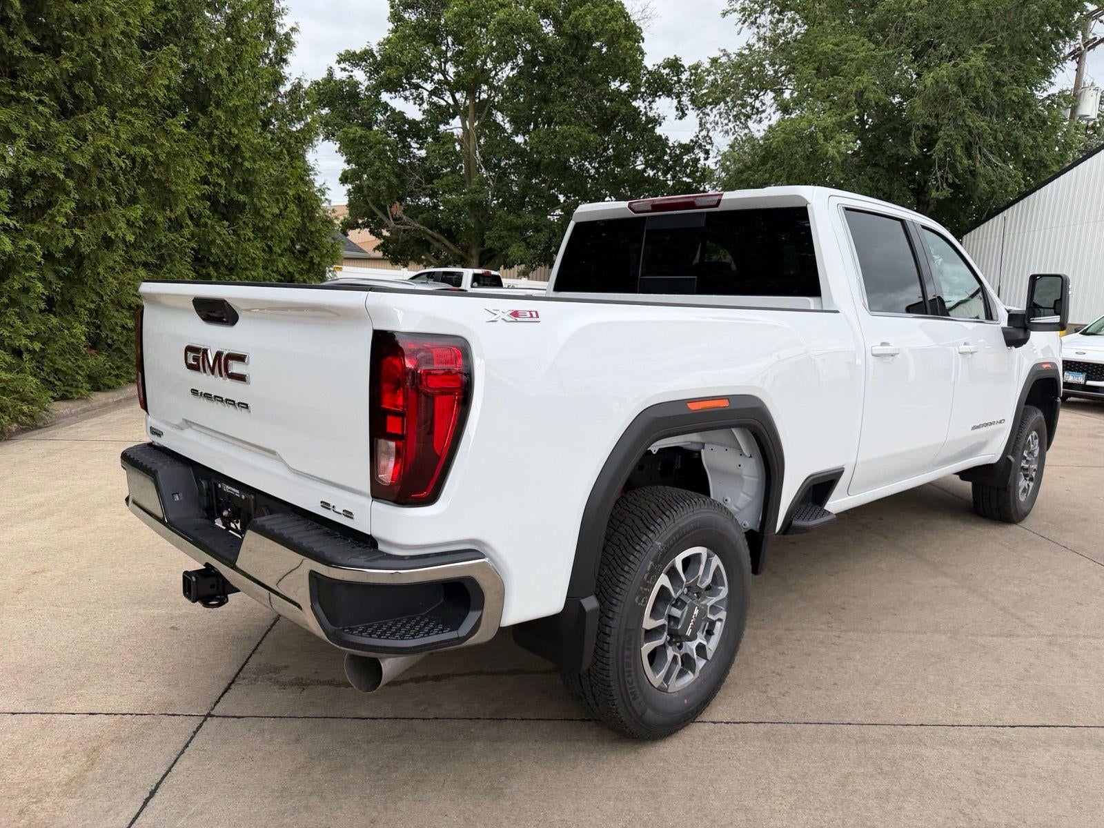2026 GMC Sierra 2500 HD SLE