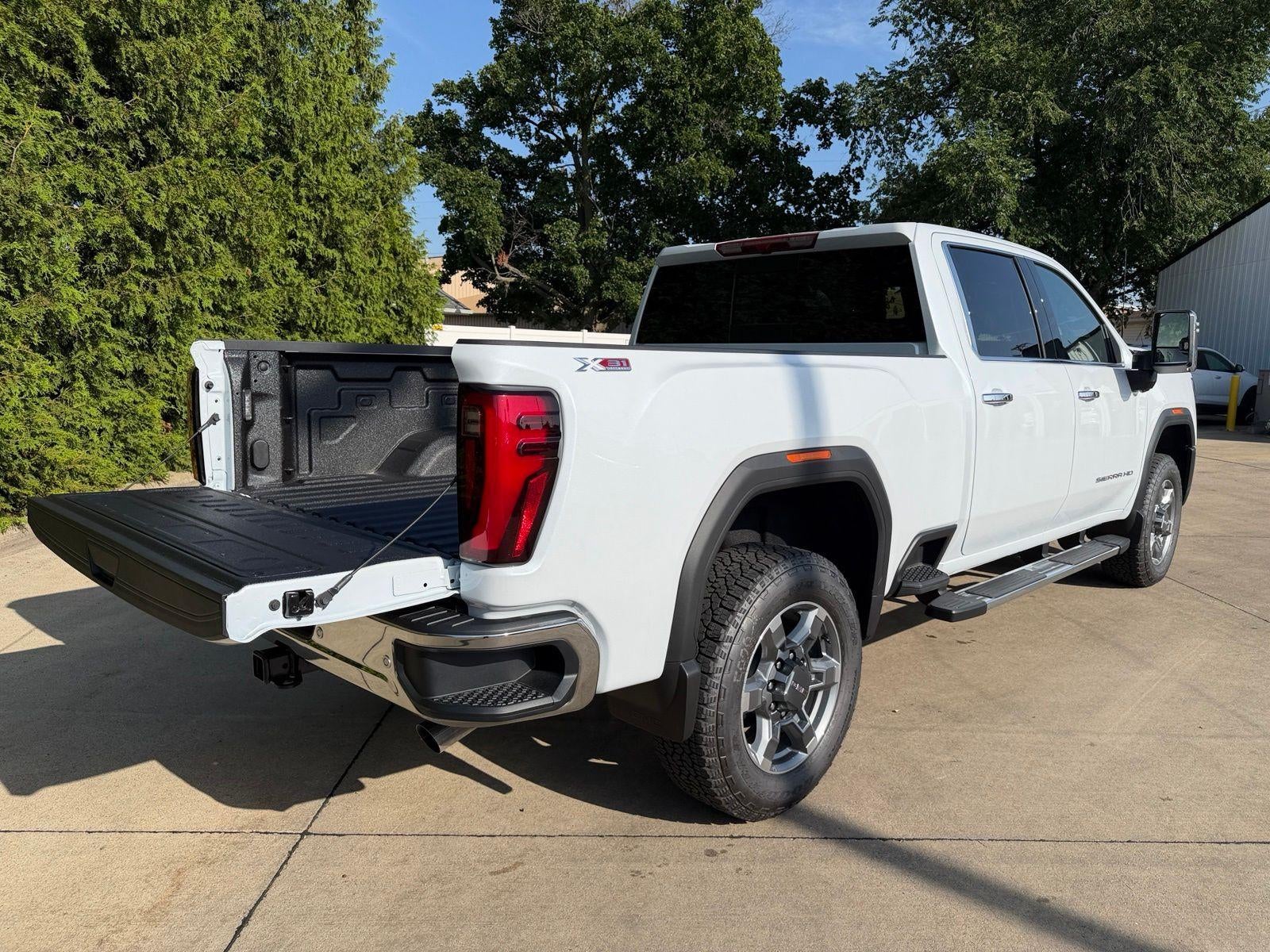 2026 GMC Sierra 2500 HD SLT