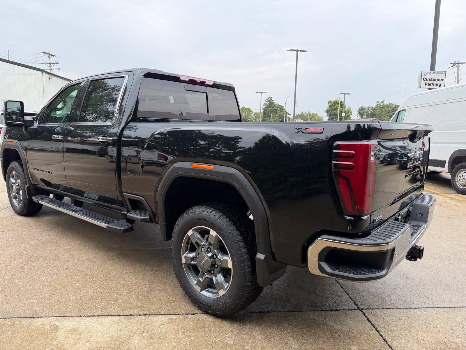 2026 GMC Sierra 2500 HD SLT