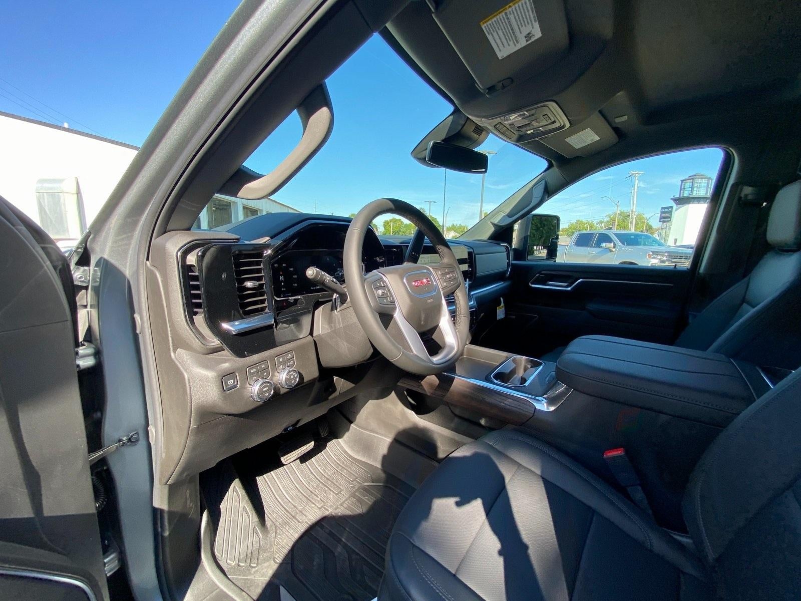 2026 GMC Sierra 2500 HD SLT