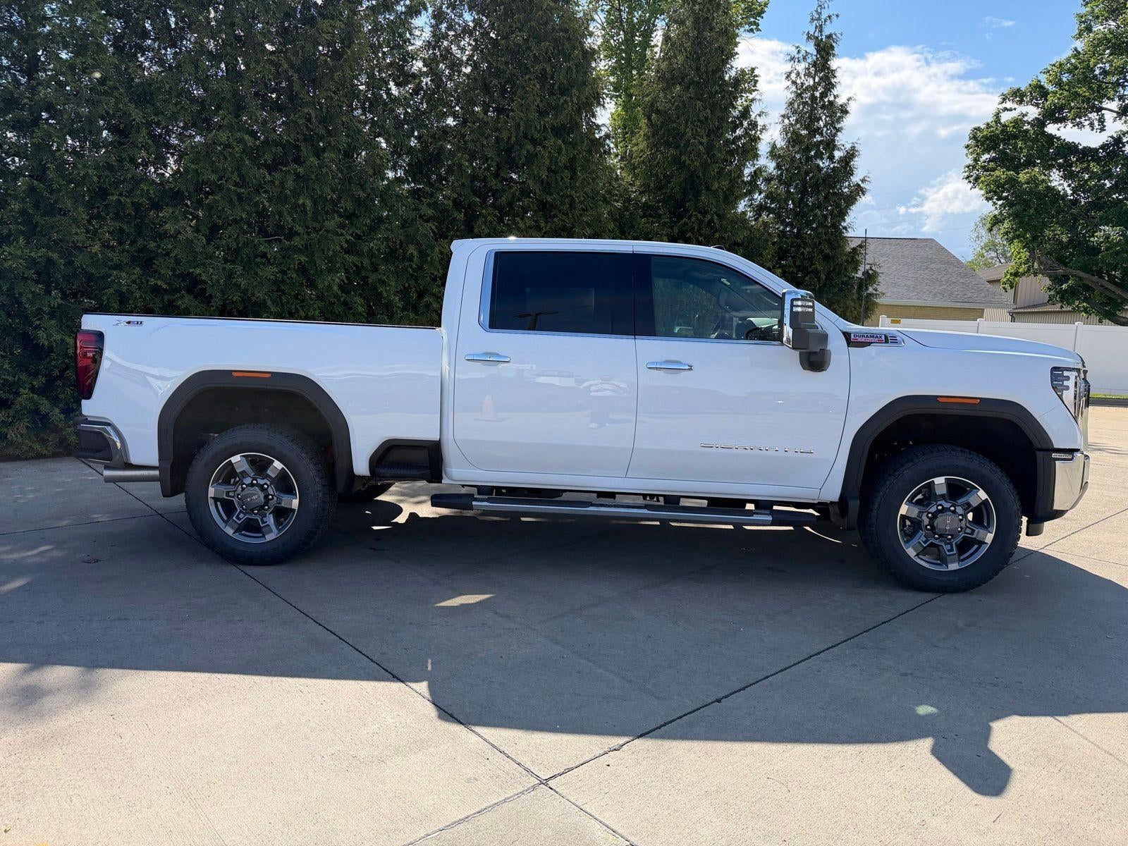 2026 GMC Sierra 2500 HD SLT