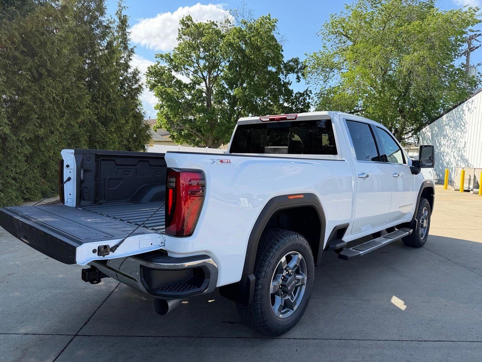 2026 GMC Sierra 2500 HD SLT