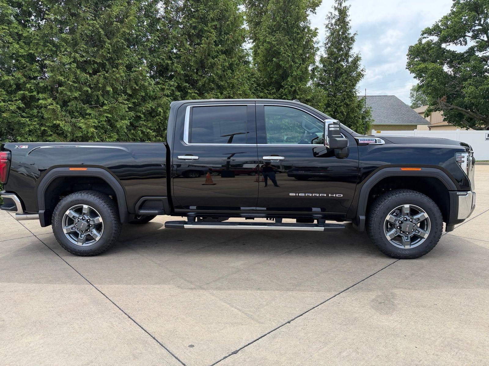 2026 GMC Sierra 2500 HD SLT