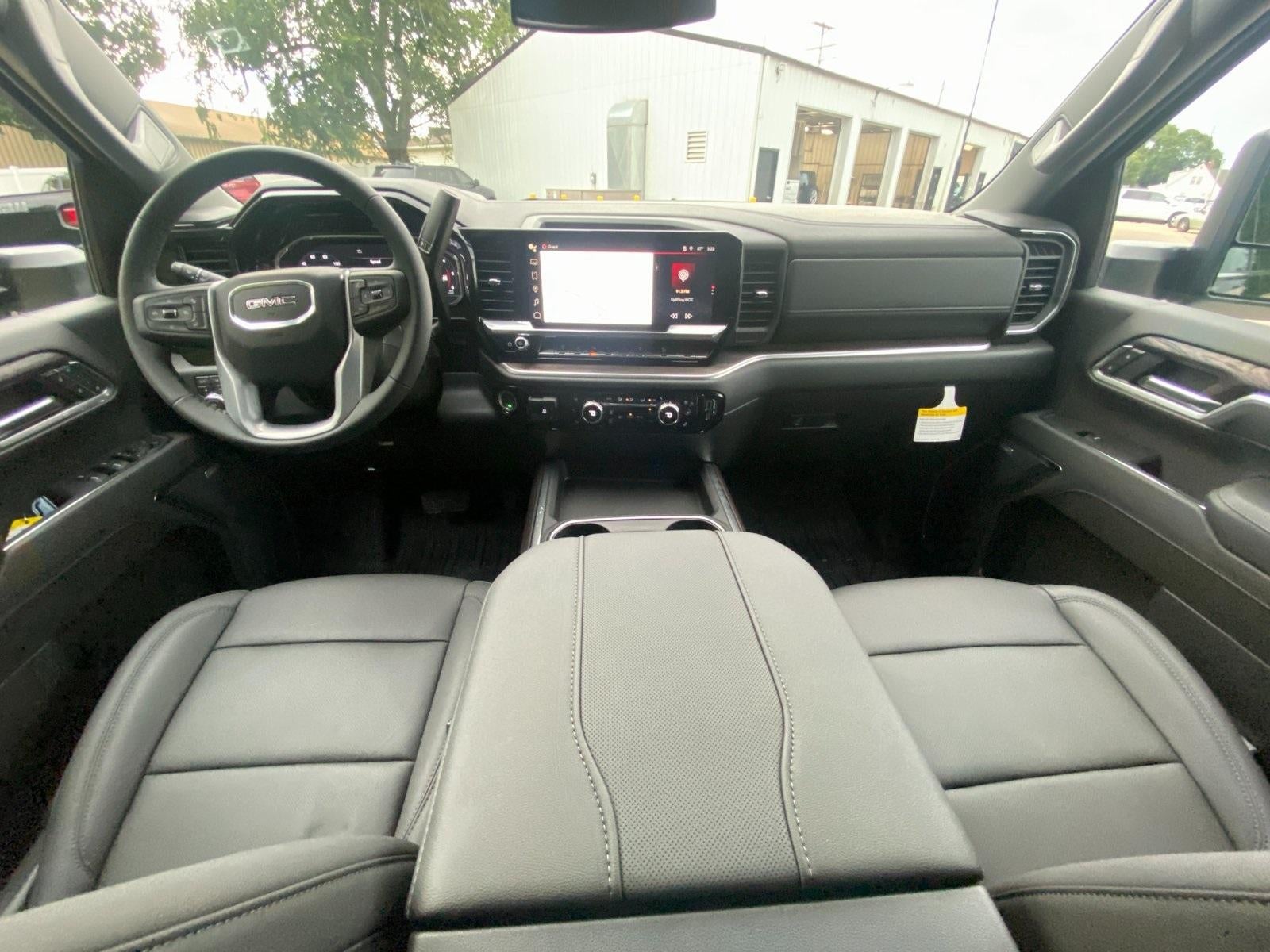 2025 GMC Sierra 2500 HD SLT