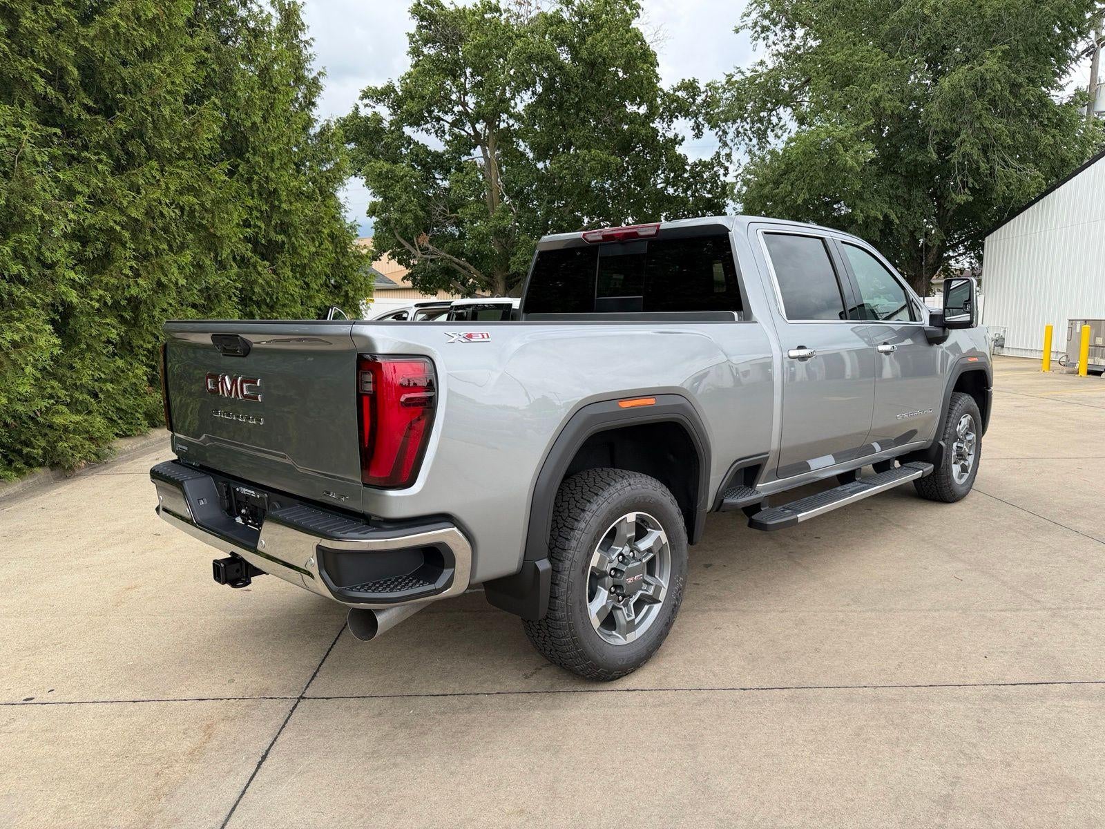 2026 GMC Sierra 2500 HD SLT