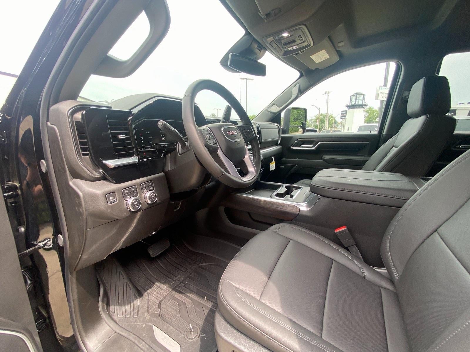 2025 GMC Sierra 2500 HD SLT