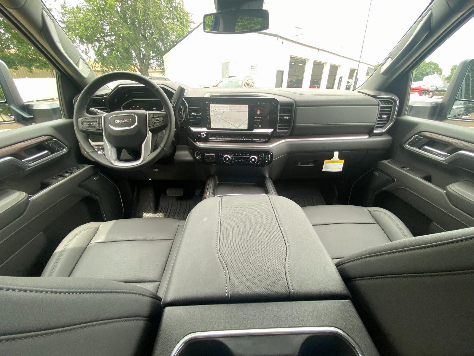 2025 GMC Sierra 2500 HD SLT