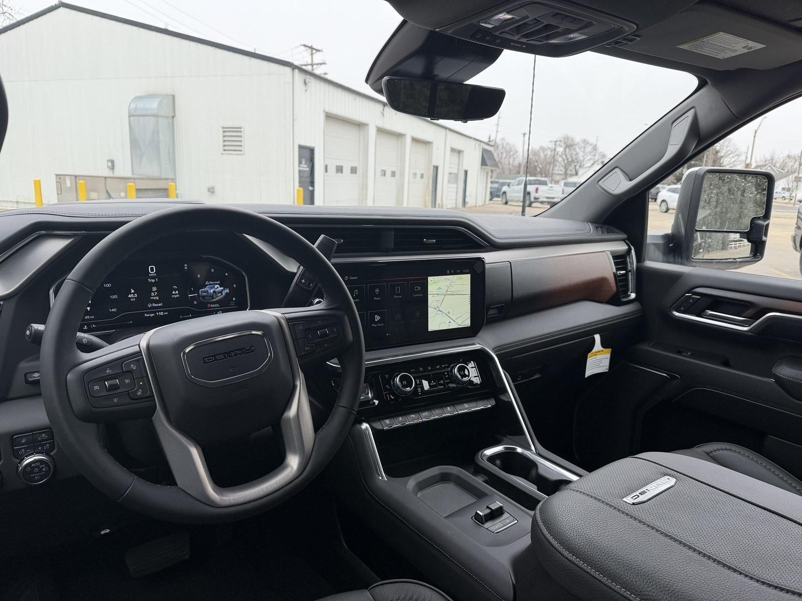 2025 GMC Sierra 2500 HD Denali