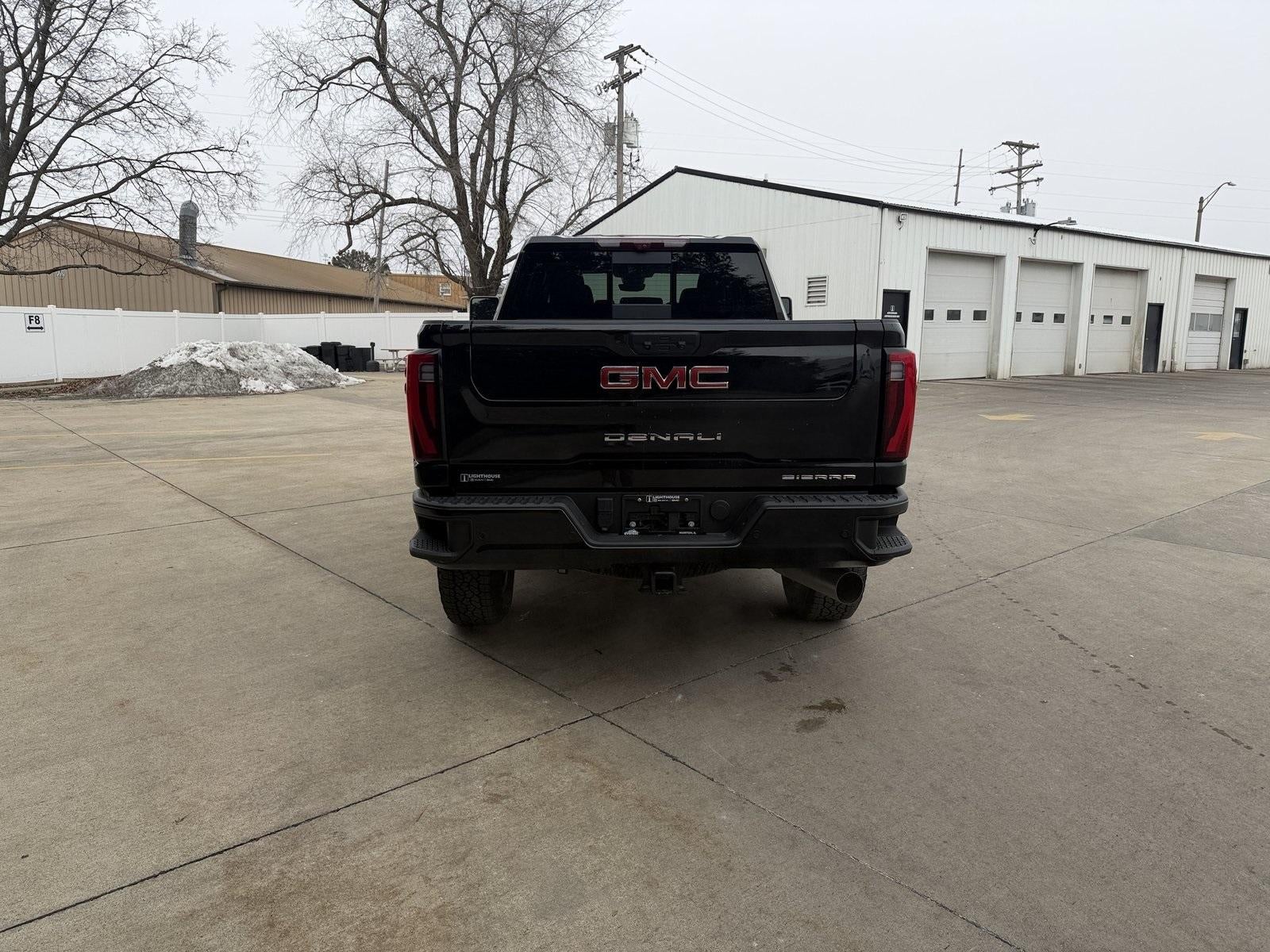 2025 GMC Sierra 2500 HD Denali