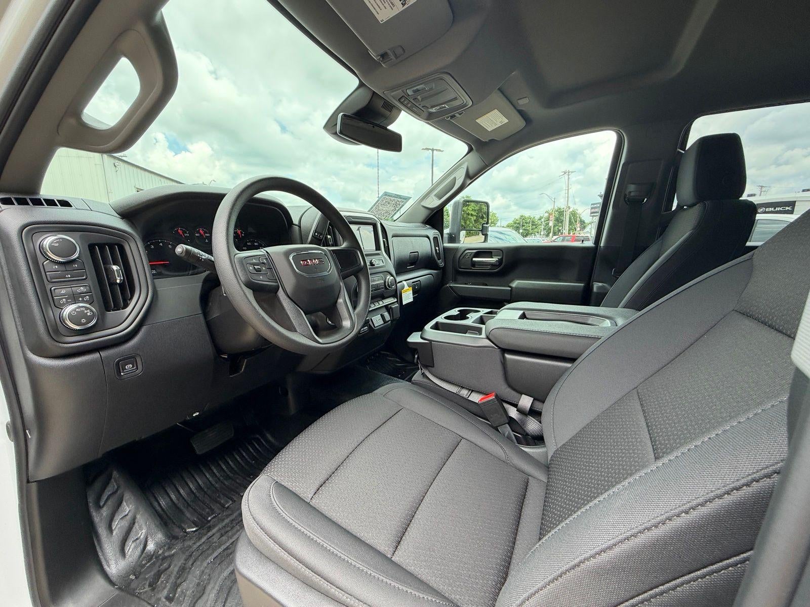 2026 GMC Sierra 3500 HD Pro
