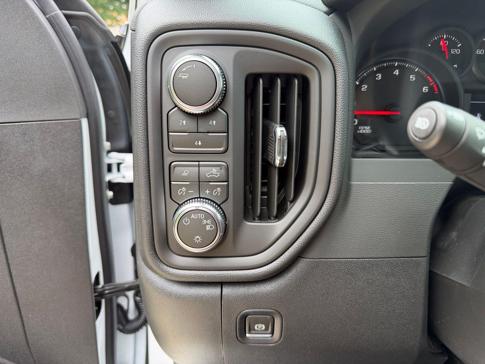 2026 GMC Sierra 3500 HD Pro