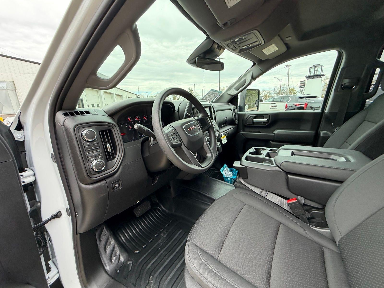 2026 GMC Sierra 3500 HD Pro