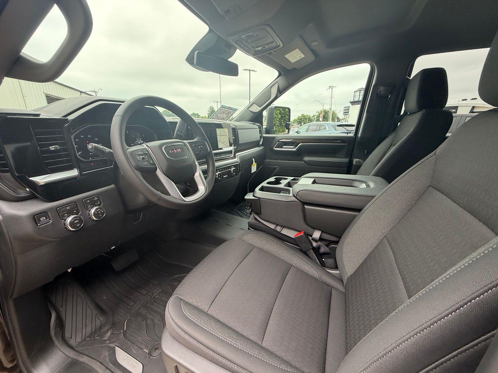 2026 GMC Sierra 3500 HD SLE