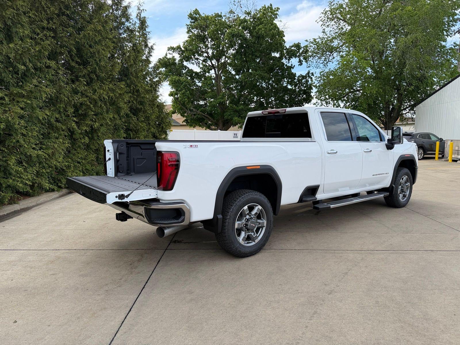 2026 GMC Sierra 3500HD SLT - Photo 33