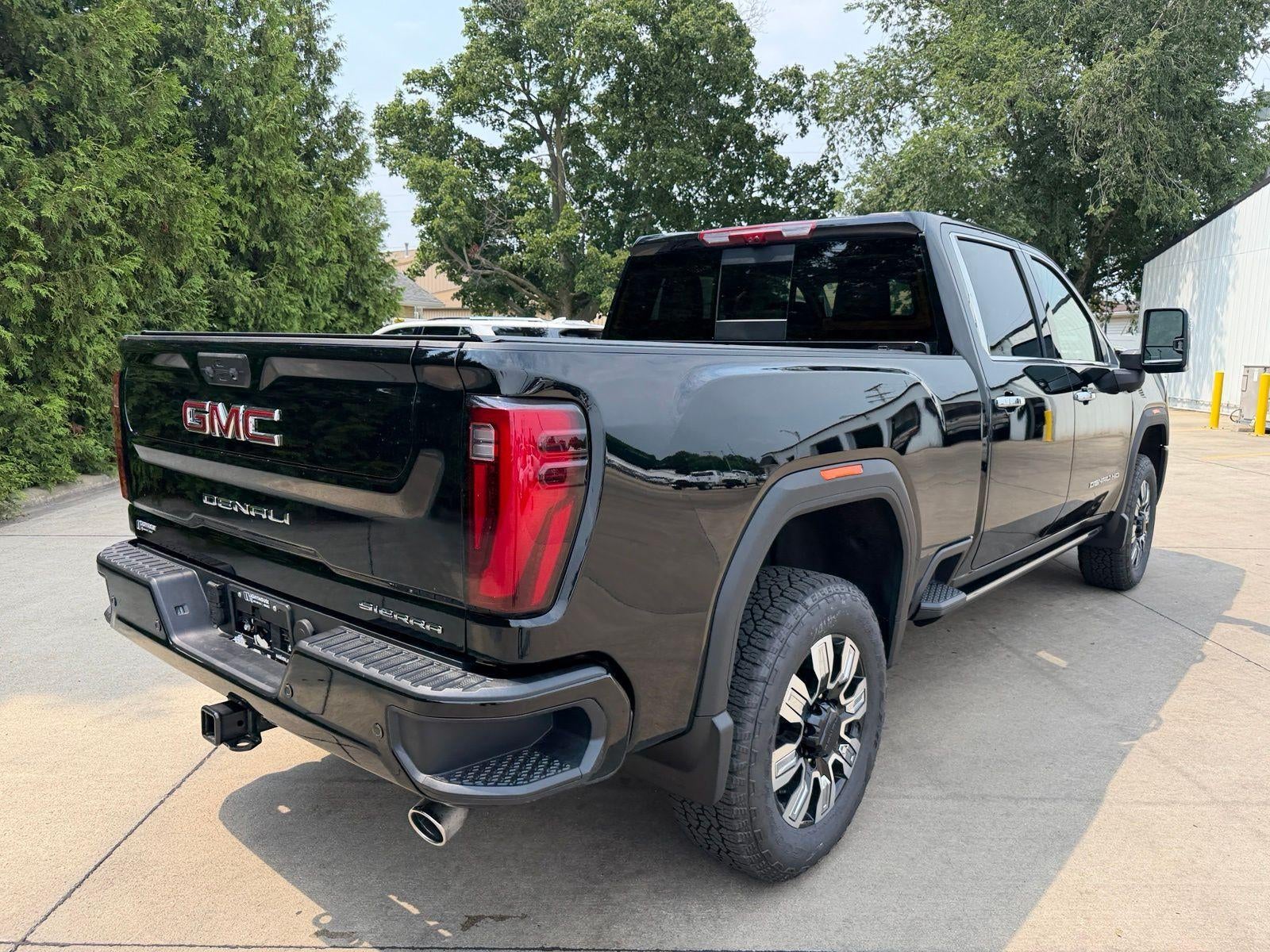 2026 GMC Sierra 3500 HD Denali