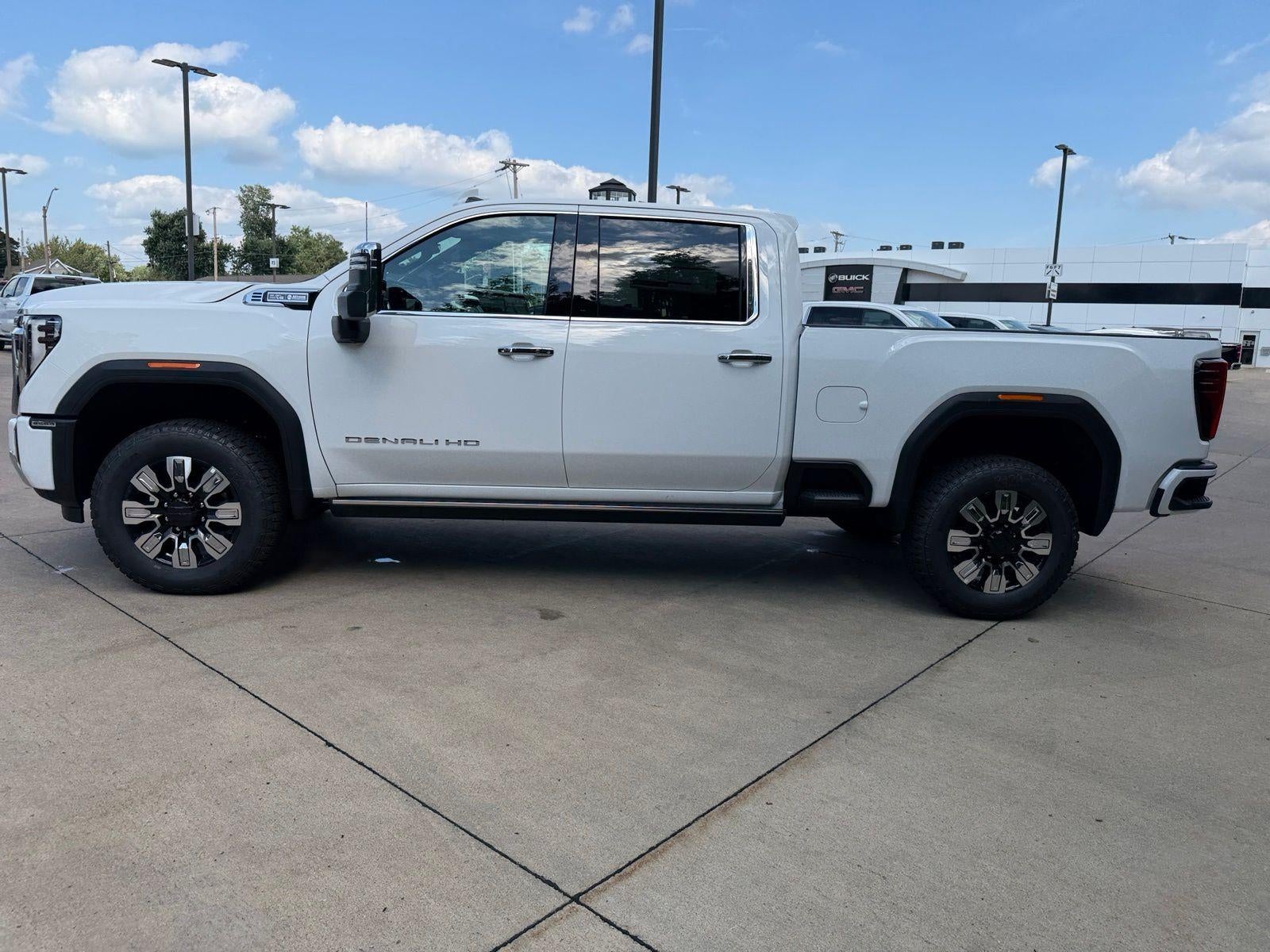 2026 GMC Sierra 3500 HD Denali