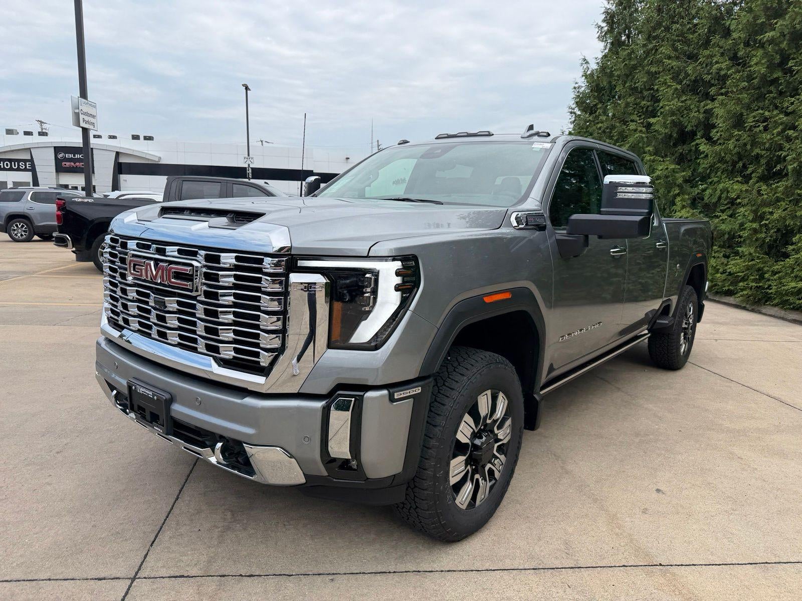2026 GMC Sierra 3500 HD Denali