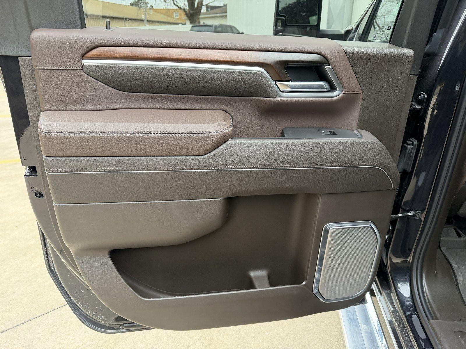 2025 GMC Sierra 3500 HD Denali