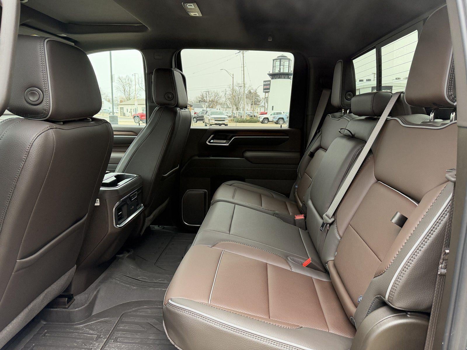 2025 GMC Sierra 3500 HD Denali