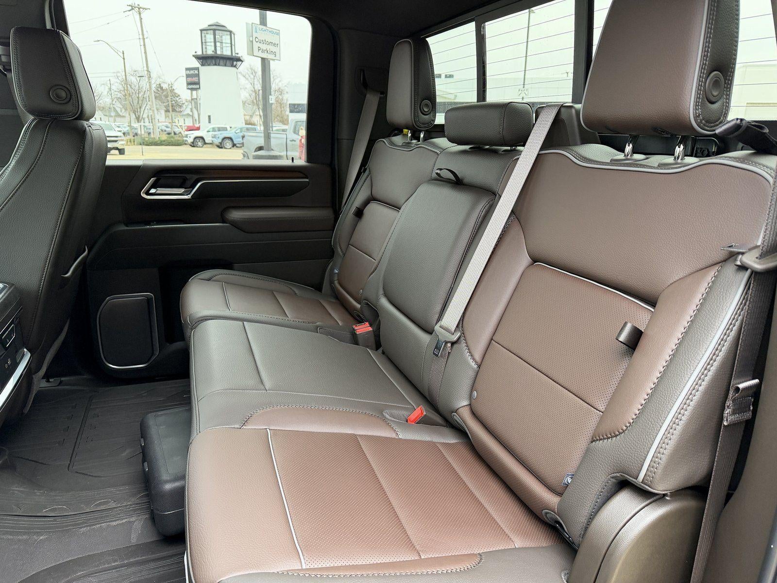 2025 GMC Sierra 3500 HD Denali