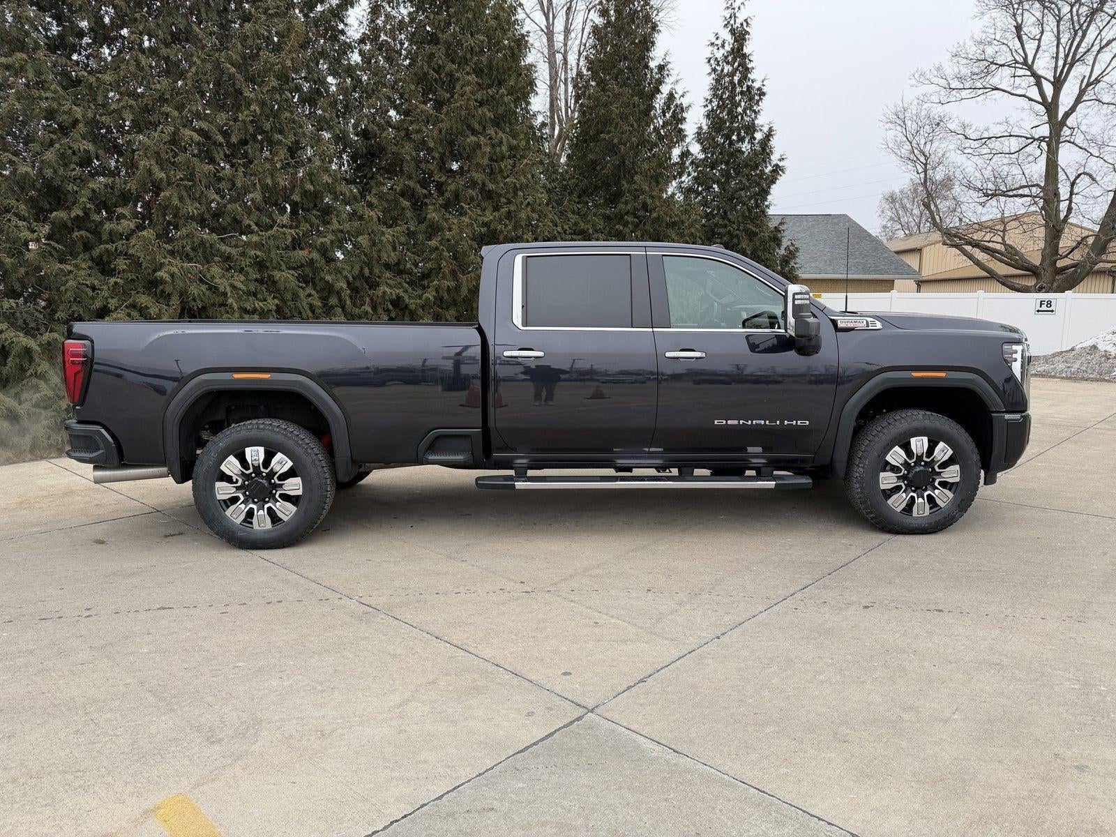 2025 GMC Sierra 3500 HD Denali