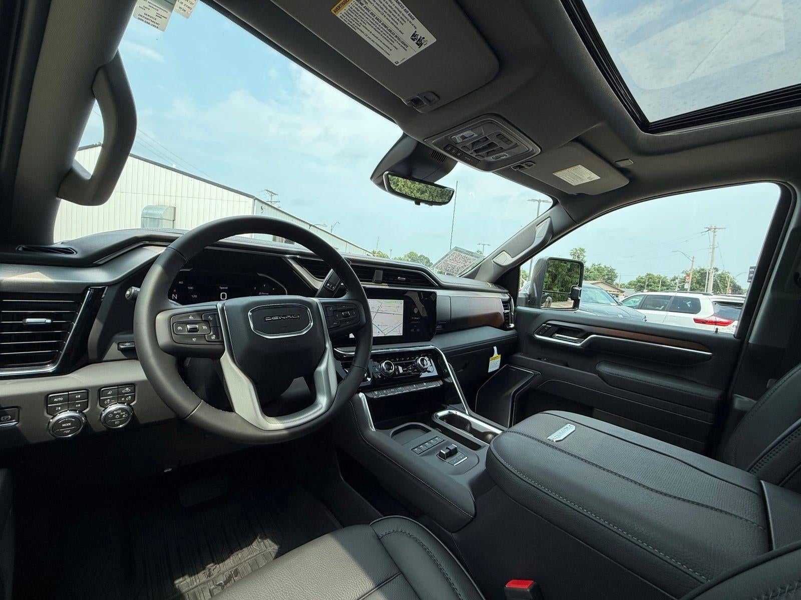 2026 GMC Sierra 3500HD Denali - Photo 17